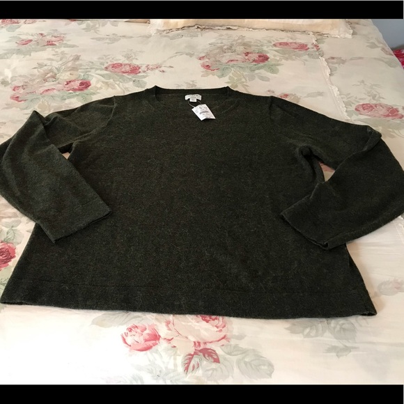 Lightweight sweater - Picture 3 of 10